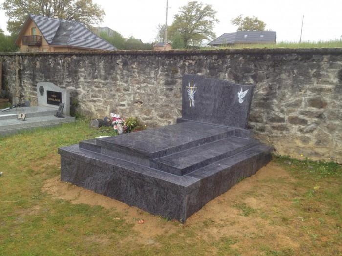 Marbrier Bort-les-Orgues
